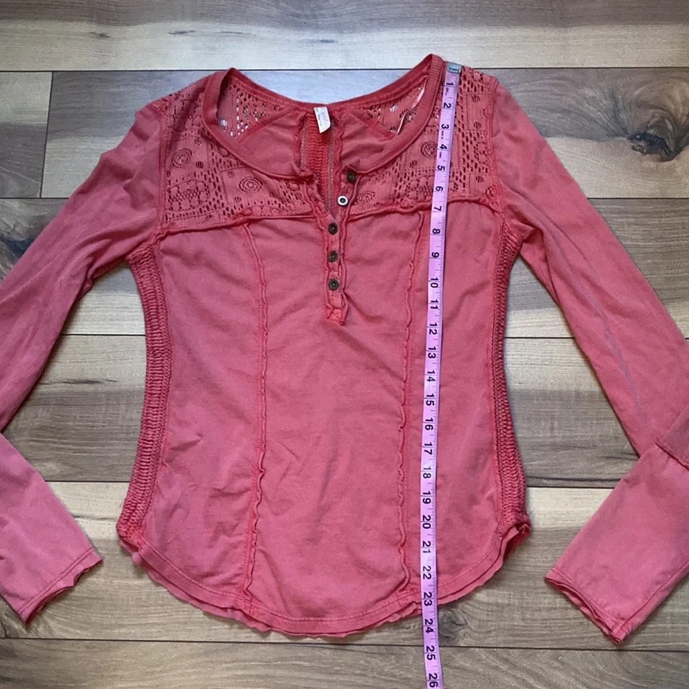 Free People boho long sleeve top. Size S